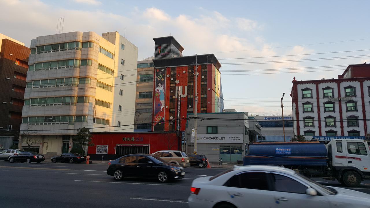 Motel Iu Changwon Εξωτερικό φωτογραφία