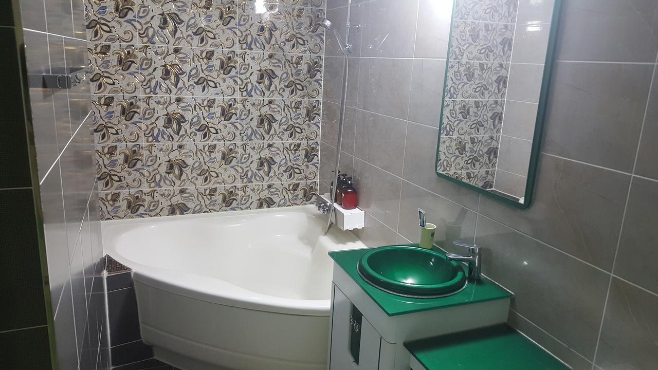 Motel Iu Changwon Εξωτερικό φωτογραφία